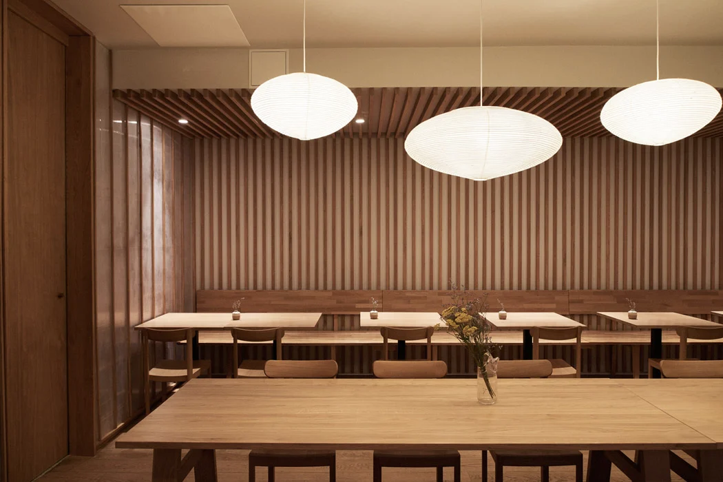 cafe du sol interior
